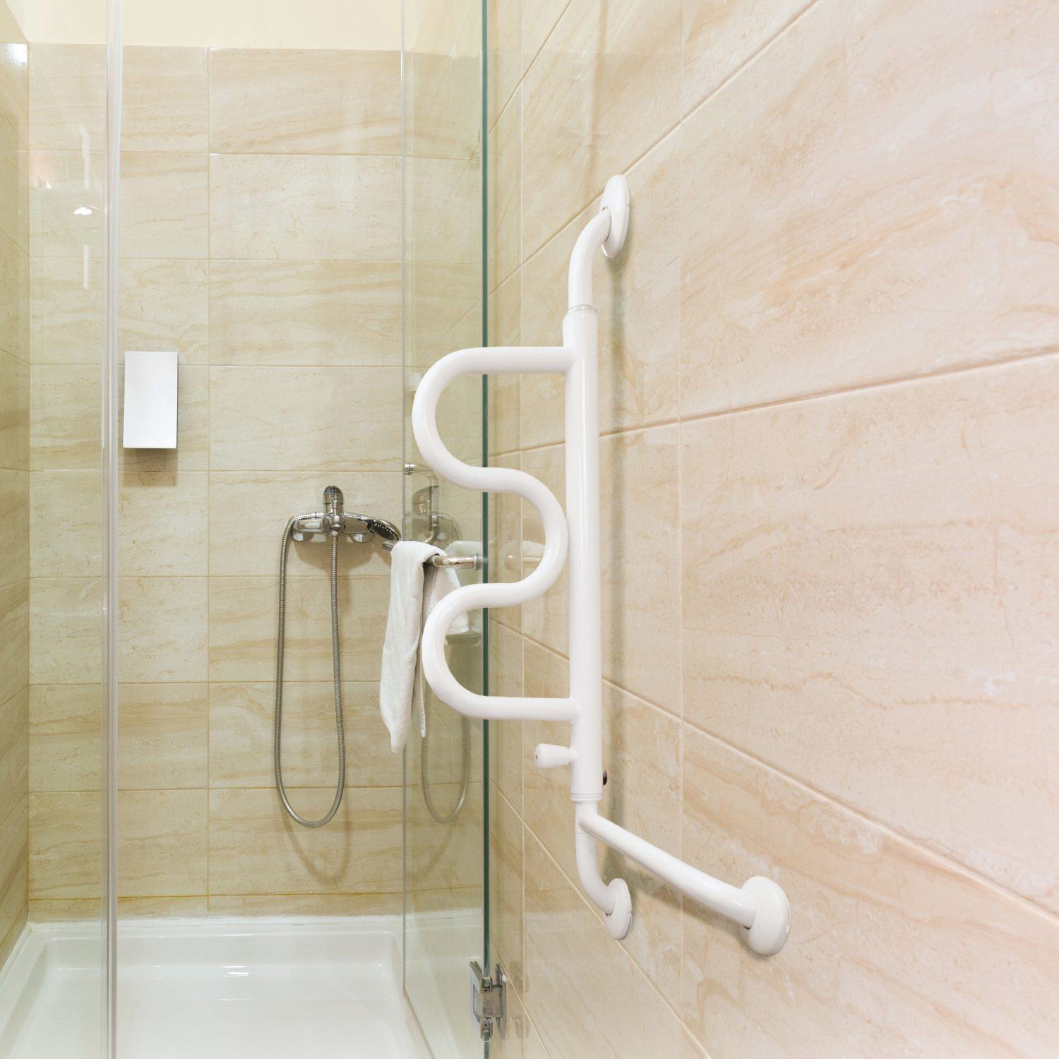 The Curve Grab Bar